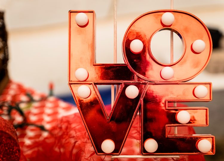 VALENTINE DI SATORIA HOTEL YOGYAKARTA