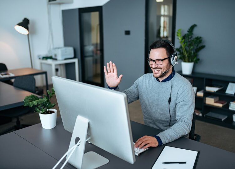 6 ATURAN & ETIKET PERTEMUAN VIRTUAL